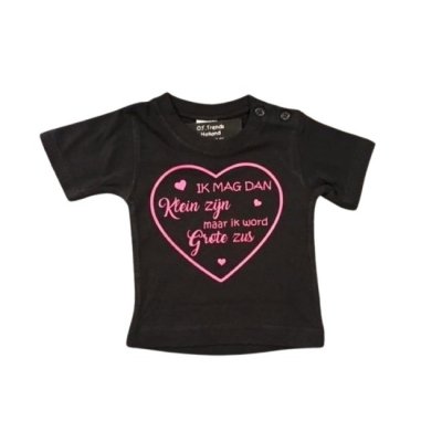 Aankondiging bekendmaking zwangerschap, tekst Ik mag dan klein zijn maar ik word grote zus Baby T-shirt zwart